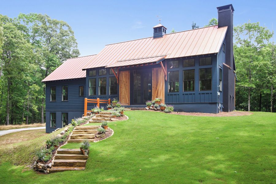 A showcase of a new construction home by McKinney Builders, highlighting their design and quality (Image 26).