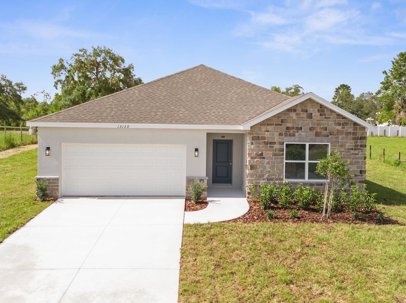 A showcase of a new construction home by Southern Crown Homes, highlighting their design and quality (Image 4). A showcase of a new construction home by Southern Crown Homes, highlighting their design and quality (Image 4).