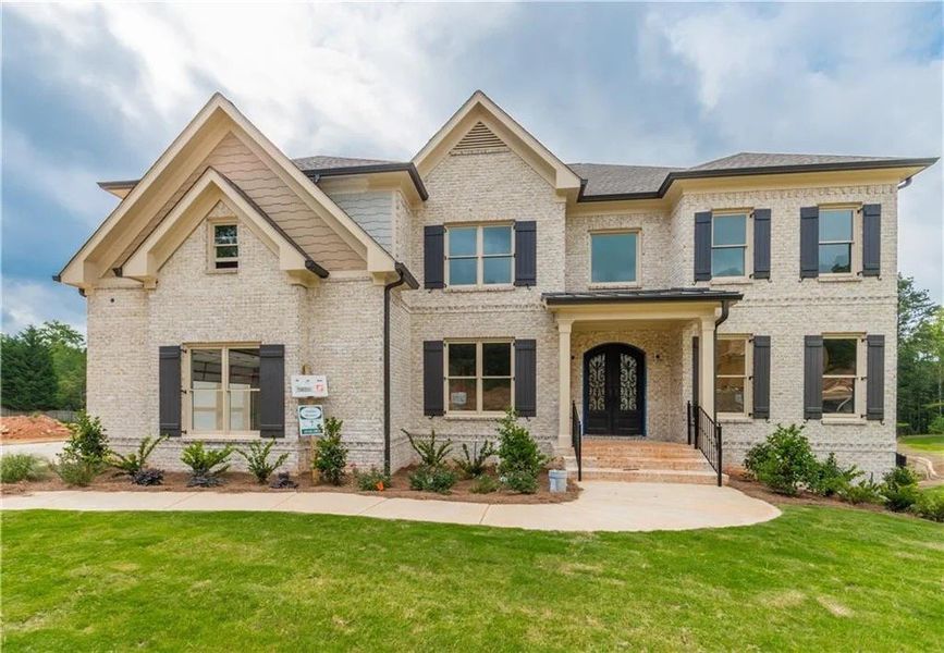 A showcase of a new construction home by Amini Homes, highlighting their design and quality (Image 5). A showcase of a new construction home by Amini Homes, highlighting their design and quality (Image 5).