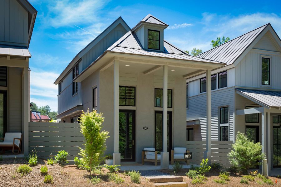 A showcase of a new construction home by McKinney Builders, highlighting their design and quality (Image 8).