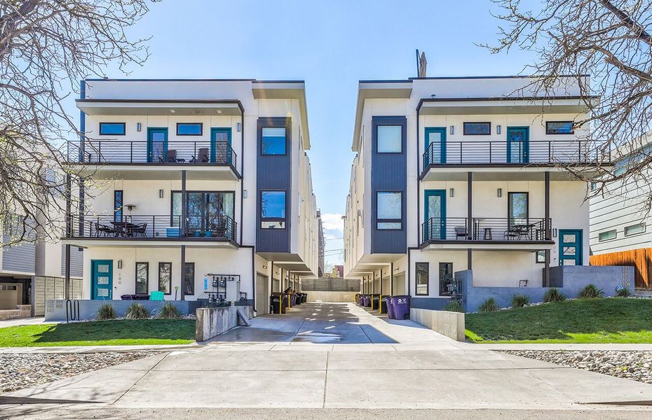 A showcase of a new construction home by Dawn Development, highlighting their design and quality (Image 4).