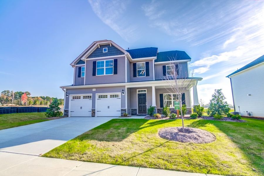 A showcase of a new construction home by Cates Building., highlighting their design and quality (Image 5). A showcase of a new construction home by Cates Building., highlighting their design and quality (Image 5).