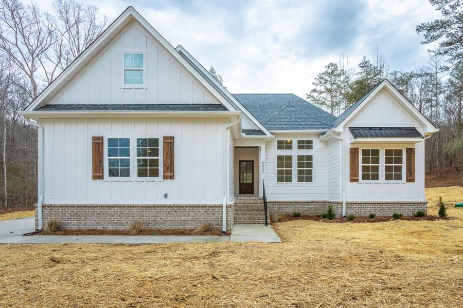 A showcase of a new construction home by Riverstone Construction, LLC, highlighting their design and quality (Image 23).