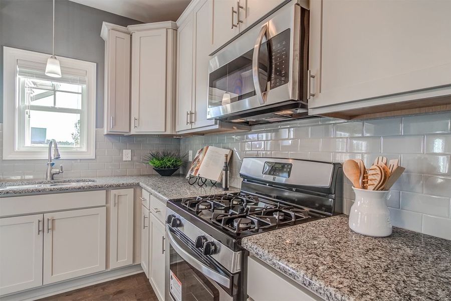 A showcase of a new construction home by Cates Building., highlighting their design and quality (Image 14). A showcase of a new construction home by Cates Building., highlighting their design and quality (Image 14).