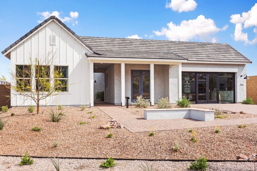 A showcase of a new construction home by Keystone Homes Arizona, highlighting their design and quality (Image 7).