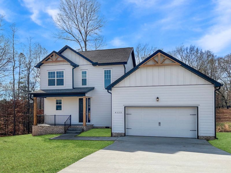 A showcase of a new construction home by Norfleet Builders, highlighting their design and quality (Image 5).