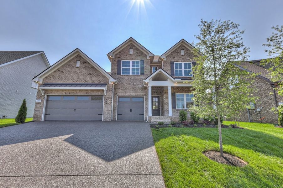 A showcase of a new construction home by Harney Homes, highlighting their design and quality (Image 4).