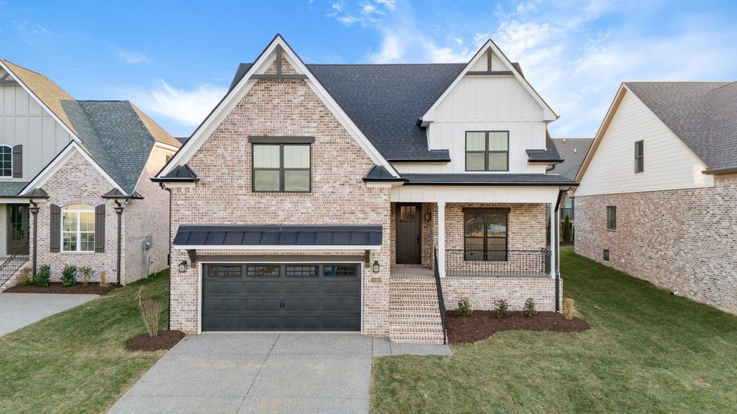 A showcase of a new construction home by Eastland Construction, highlighting their design and quality (Image 10).