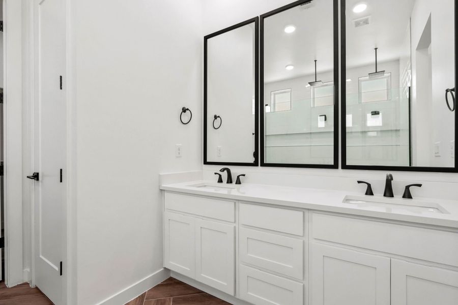 A showcase of a new construction home by LEH. Homes, highlighting their design and quality (Image 11). A showcase of a new construction home by LEH. Homes, highlighting their design and quality (Image 11).