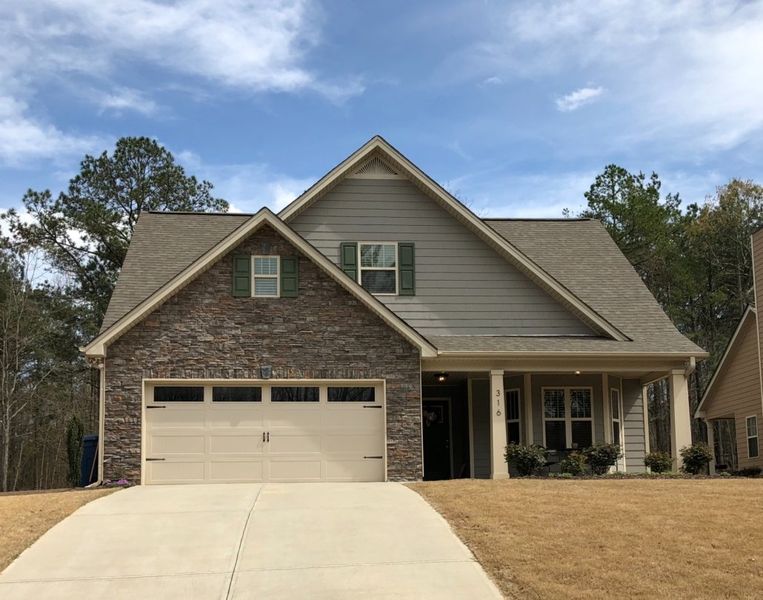 A showcase of a new construction home by Arbor Design Group, highlighting their design and quality (Image 7).