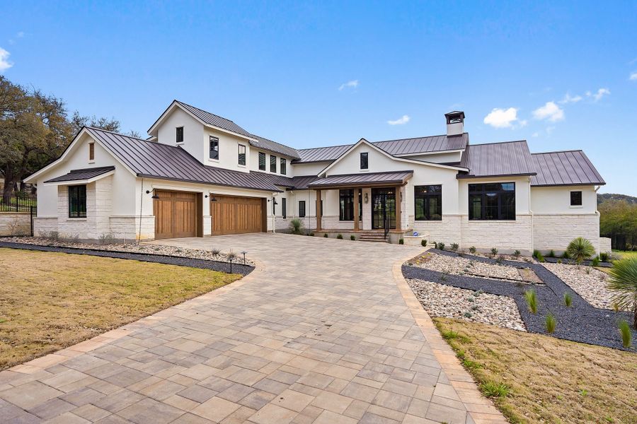 A showcase of a new construction home by Arbogast Homes, highlighting their design and quality (Image 7). A showcase of a new construction home by Arbogast Homes, highlighting their design and quality (Image 7).