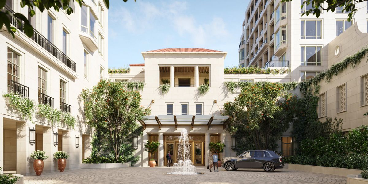 A showcase of a new construction home by Related Ross, highlighting their design and quality (Image 7).