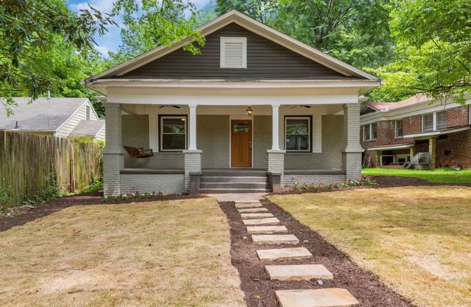 A showcase of a new construction home by Sherry Ann Homes, highlighting their design and quality (Image 3).