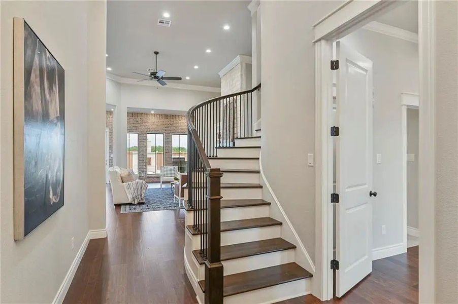 A showcase of a new construction home by Ambit Homes, highlighting their design and quality (Image 5). A showcase of a new construction home by Ambit Homes, highlighting their design and quality (Image 5).