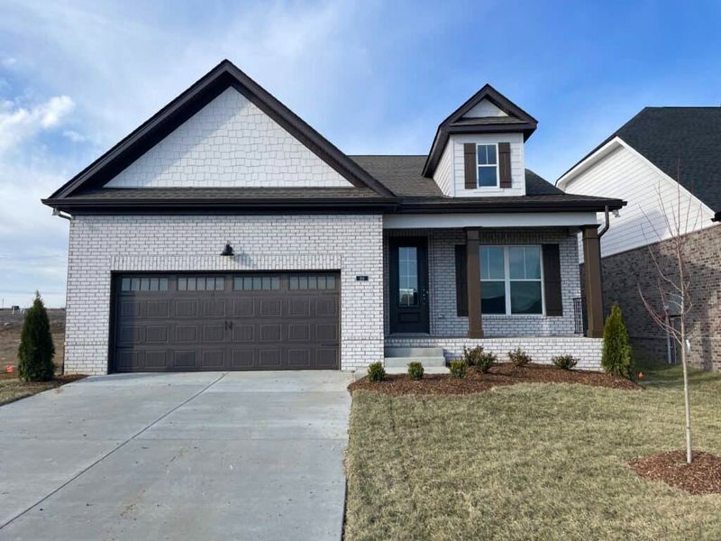 A showcase of a new construction home by Southeastern Building Corporation, highlighting their design and quality (Image 4). A showcase of a new construction home by Southeastern Building Corporation, highlighting their design and quality (Image 4).