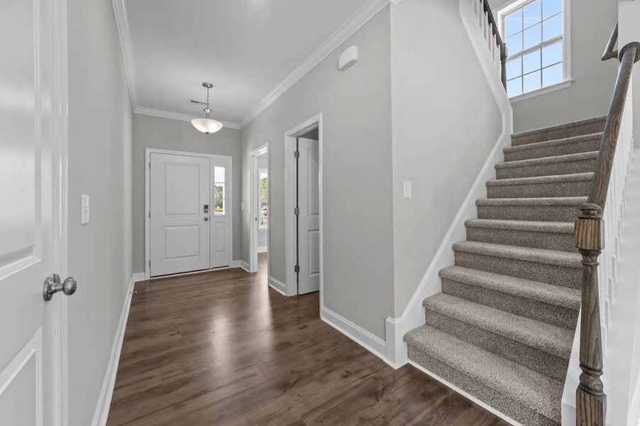 A showcase of a new construction home by Bill Clark Homes, highlighting their design and quality (Image 5).