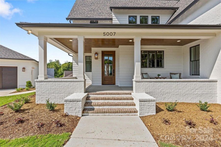 A showcase of a new construction home by Forté Builders, highlighting their design and quality (Image 4).