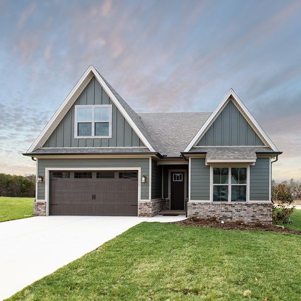 A showcase of a new construction home by Turner Homes, highlighting their design and quality (Image 6).
