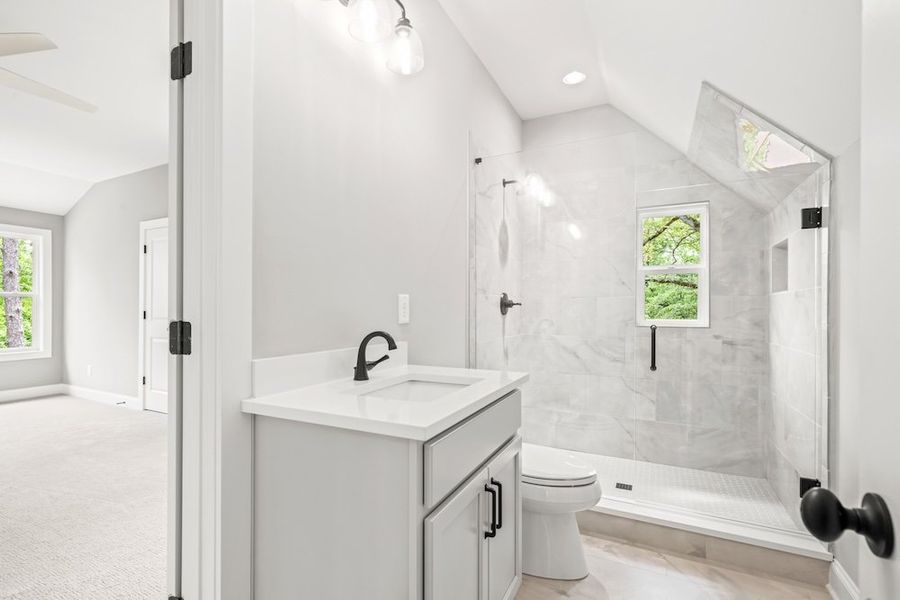 A showcase of a new construction home by Callaway Builders, highlighting their design and quality (Image 9). A showcase of a new construction home by Callaway Builders, highlighting their design and quality (Image 9).