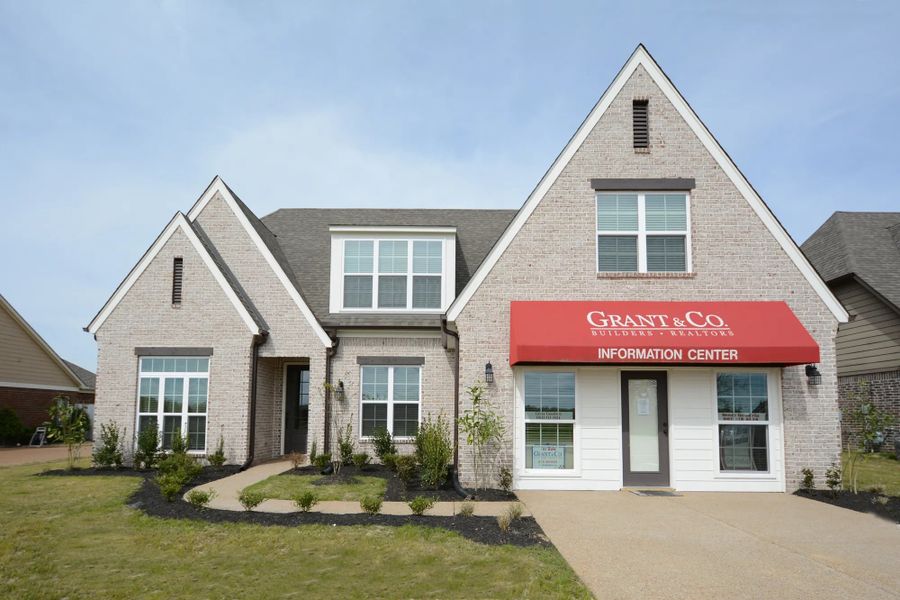 A showcase of a new construction home by Grant & Co, highlighting their design and quality (Image 8).