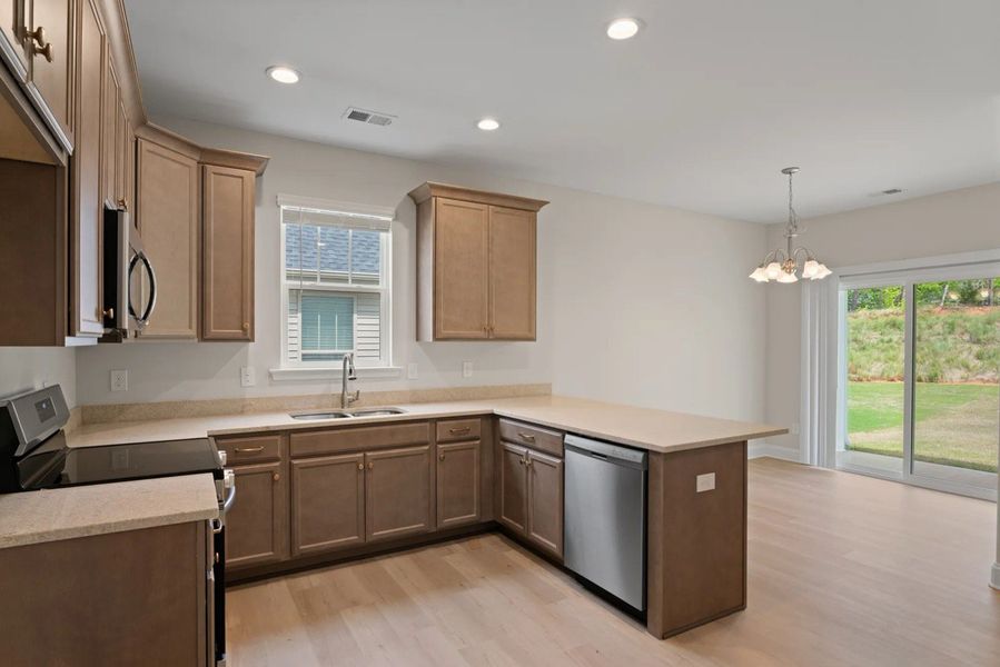 A showcase of a new construction home by SK Builders, highlighting their design and quality (Image 7). A showcase of a new construction home by SK Builders, highlighting their design and quality (Image 7).