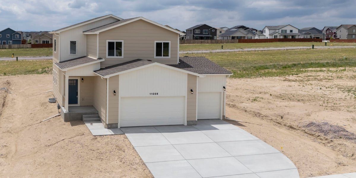 A showcase of a new construction home by Campbell Homes, highlighting their design and quality (Image 3). A showcase of a new construction home by Campbell Homes, highlighting their design and quality (Image 3).