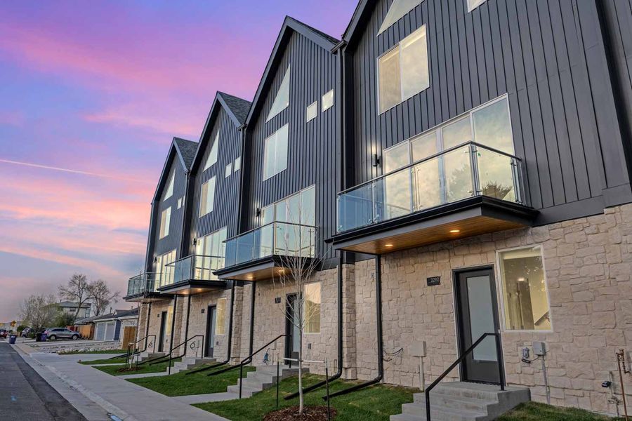 A showcase of a new construction home by Reed Design Builders, highlighting their design and quality (Image 3). A showcase of a new construction home by Reed Design Builders, highlighting their design and quality (Image 3).