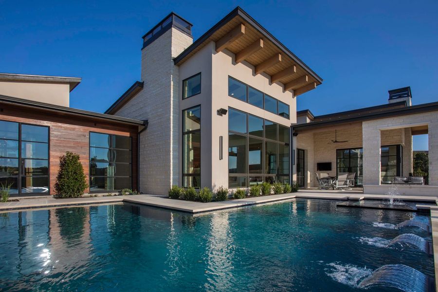 A showcase of a new construction home by Heyl Homes, highlighting their design and quality (Image 11).