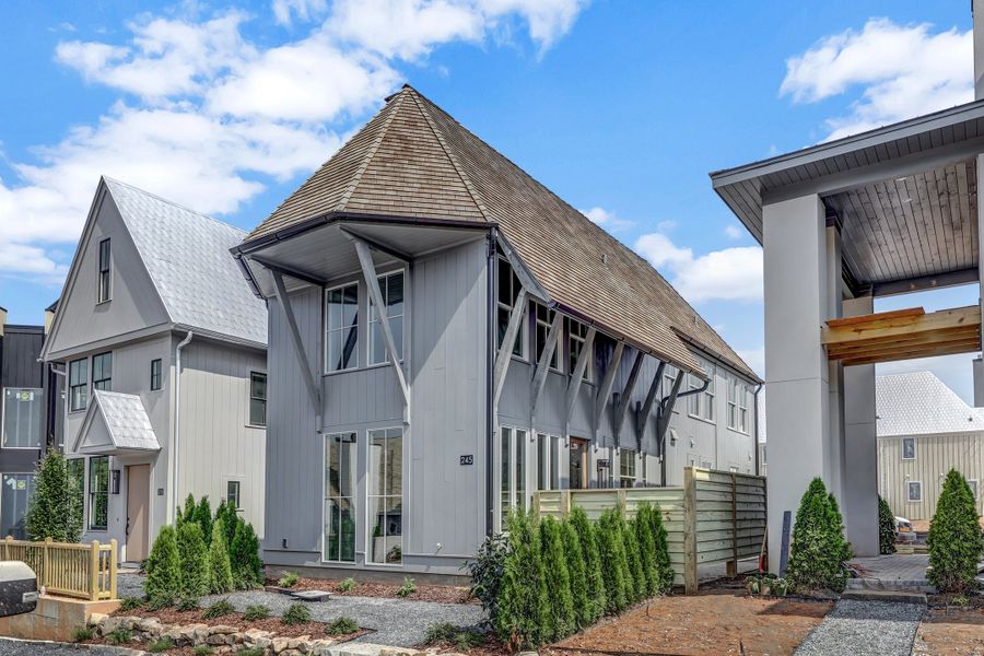 A showcase of a new construction home by McKinney Builders, highlighting their design and quality (Image 20).