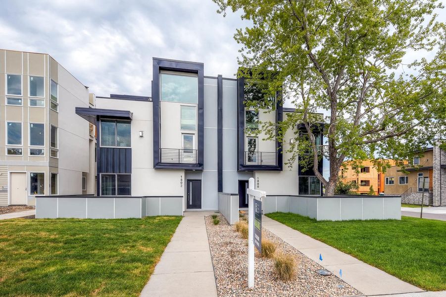 A showcase of a new construction home by Reed Design Builders, highlighting their design and quality (Image 10). A showcase of a new construction home by Reed Design Builders, highlighting their design and quality (Image 10).