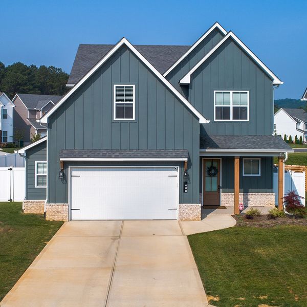 A showcase of a new construction home by Turner Homes, highlighting their design and quality (Image 28).