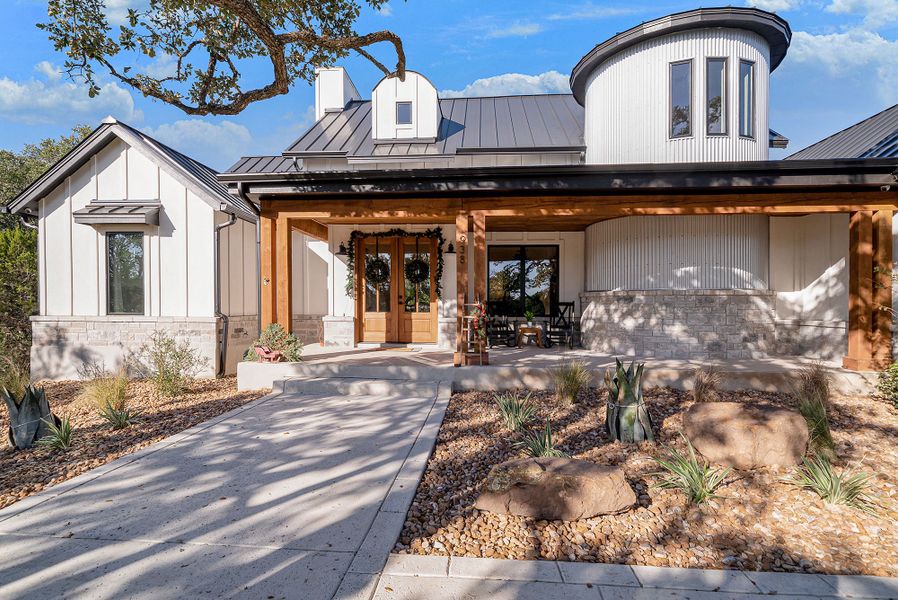 A showcase of a new construction home by Bourn Custom Homes, highlighting their design and quality (Image 3).