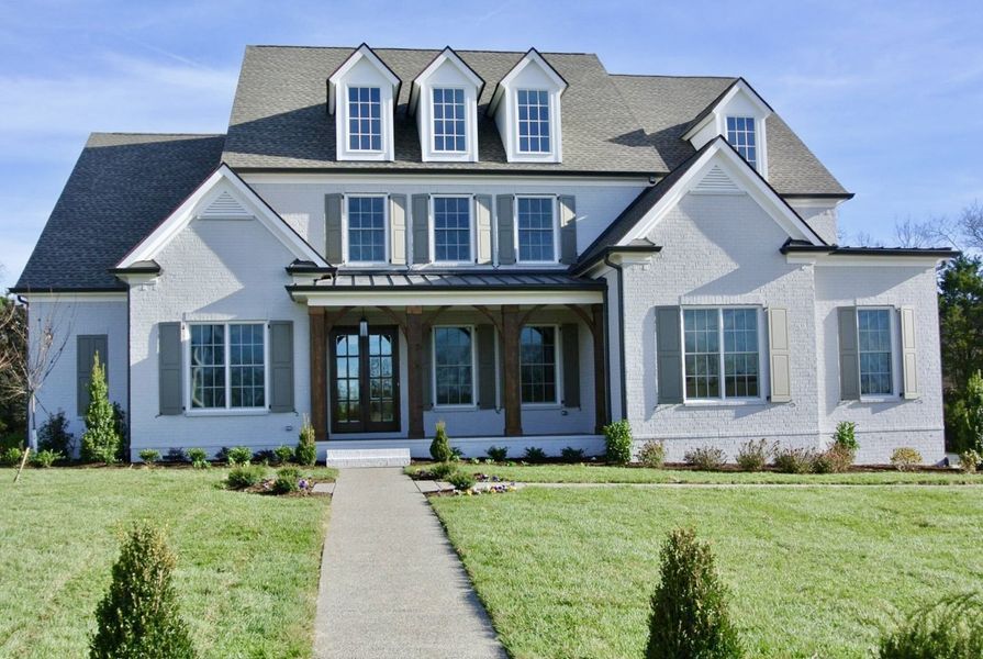 A showcase of a new construction home by Turnberry Homes, highlighting their design and quality (Image 8).