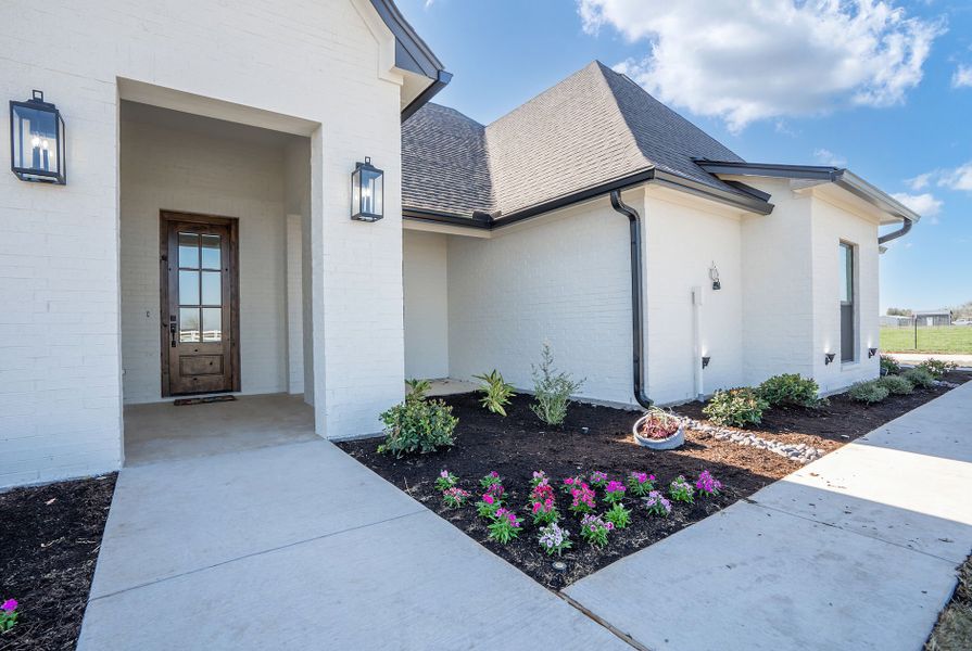 A showcase of a new construction home by Avilez Home Builders LLC, highlighting their design and quality (Image 8). A showcase of a new construction home by Avilez Home Builders LLC, highlighting their design and quality (Image 8).