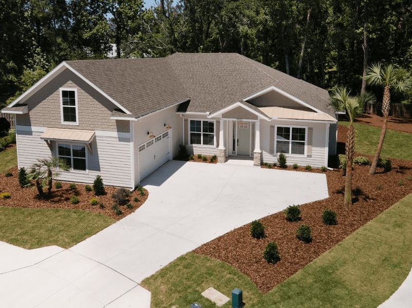 A showcase of a new construction home by Robinson Renovation & Custom Homes, highlighting their design and quality (Image 4).