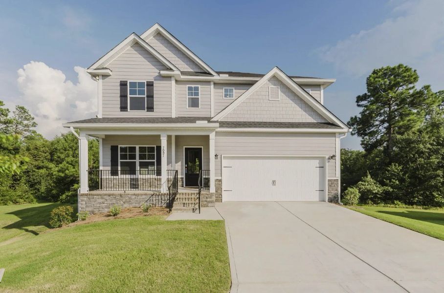 A showcase of a new construction home by Hurricane Builders, highlighting their design and quality (Image 8).