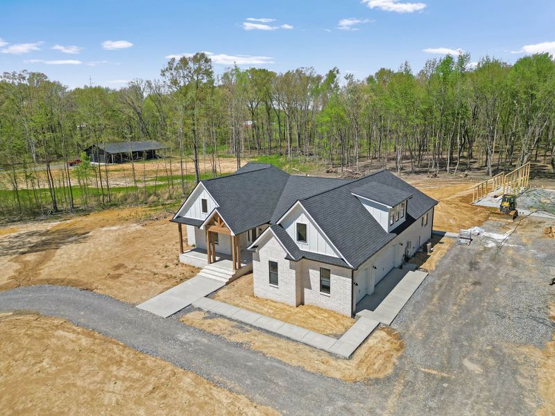 A showcase of a new construction home by Norfleet Builders, highlighting their design and quality (Image 8).