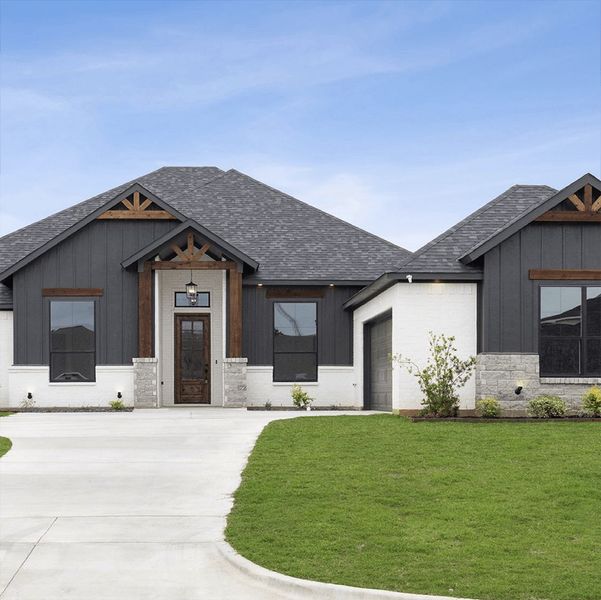 A showcase of a new construction home by Heartland Home Builders, highlighting their design and quality (Image 3). A showcase of a new construction home by Heartland Home Builders, highlighting their design and quality (Image 3).