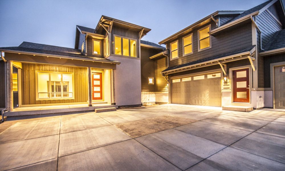 A showcase of a new construction home by Bluestone Homes, highlighting their design and quality (Image 1). A showcase of a new construction home by Bluestone Homes, highlighting their design and quality (Image 1).