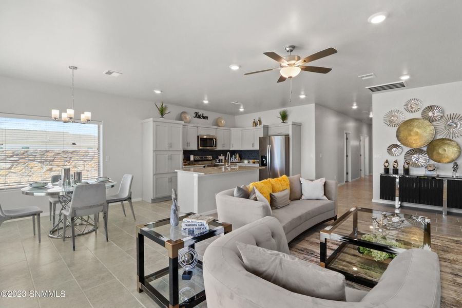 A showcase of a new construction home by Edward's Homes, highlighting their design and quality (Image 5). A showcase of a new construction home by Edward's Homes, highlighting their design and quality (Image 5).