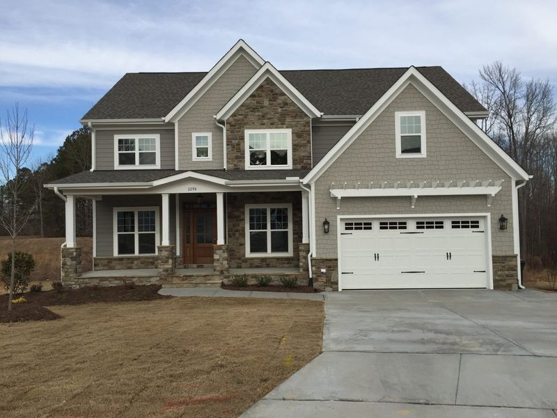 A showcase of a new construction home by MarDon Construction, highlighting their design and quality (Image 4).