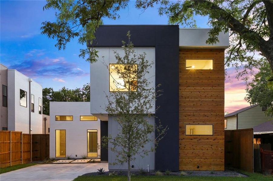 A showcase of a new construction home by Conrad Homes, highlighting their design and quality (Image 13). A showcase of a new construction home by Conrad Homes, highlighting their design and quality (Image 13).