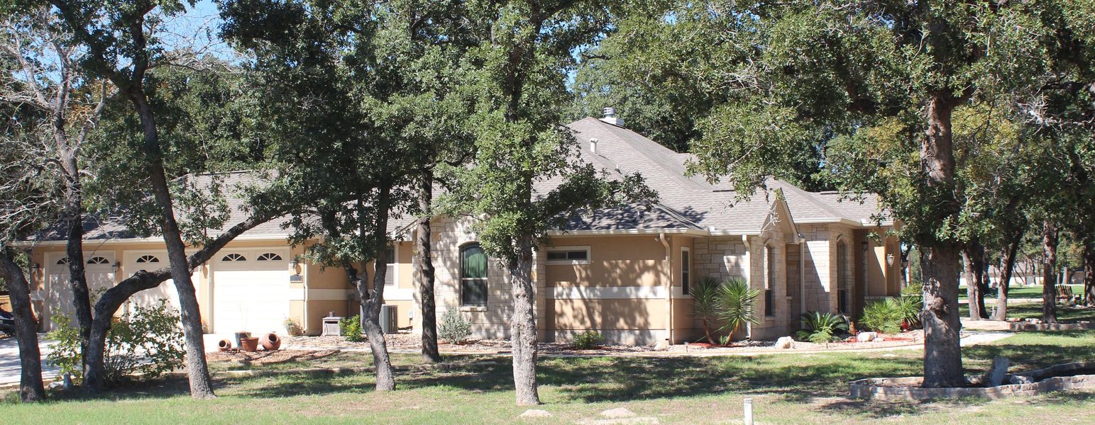 A showcase of a new construction home by Built Rite Custom Homes, highlighting their design and quality (Image 4). A showcase of a new construction home by Built Rite Custom Homes, highlighting their design and quality (Image 4).