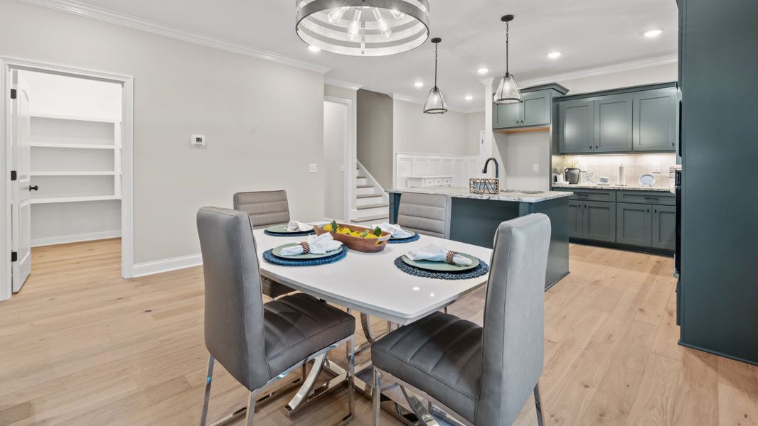 A showcase of a new construction home by Eastland Construction, highlighting their design and quality (Image 20).