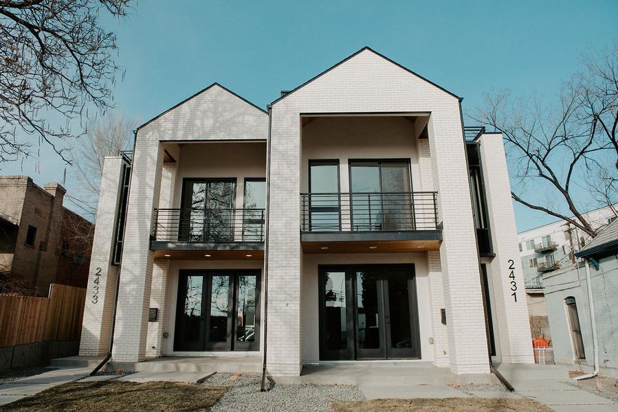 A showcase of a new construction home by Reed Design Builders, highlighting their design and quality (Image 5). A showcase of a new construction home by Reed Design Builders, highlighting their design and quality (Image 5).