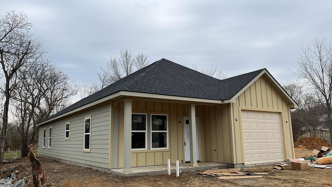 A showcase of a new construction home by Avilez Home Builders LLC, highlighting their design and quality (Image 6). A showcase of a new construction home by Avilez Home Builders LLC, highlighting their design and quality (Image 6).