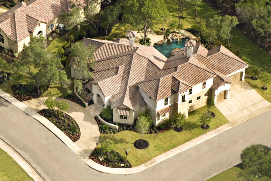 A showcase of a new construction home by Uptmore Homes, highlighting their design and quality (Image 9). A showcase of a new construction home by Uptmore Homes, highlighting their design and quality (Image 9).