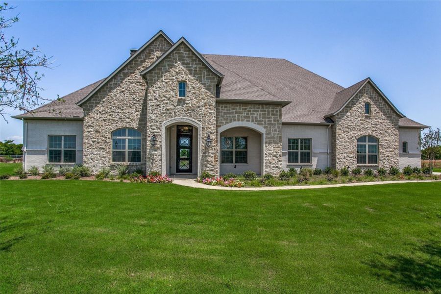 A showcase of a new construction home by Crescent Estates Custom Homes, highlighting their design and quality (Image 3). A showcase of a new construction home by Crescent Estates Custom Homes, highlighting their design and quality (Image 3).