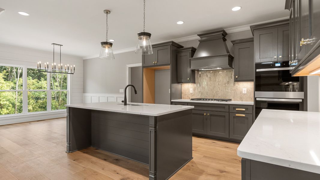 A showcase of a new construction home by Eastland Construction, highlighting their design and quality (Image 19).