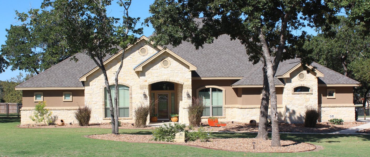 A showcase of a new construction home by Built Rite Custom Homes, highlighting their design and quality (Image 5). A showcase of a new construction home by Built Rite Custom Homes, highlighting their design and quality (Image 5).